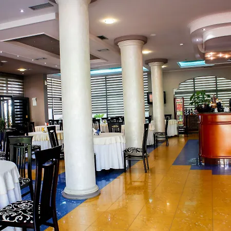 فندق Bella Vista 3*