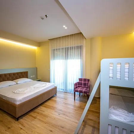 Bella Vista 3* Shkallnur