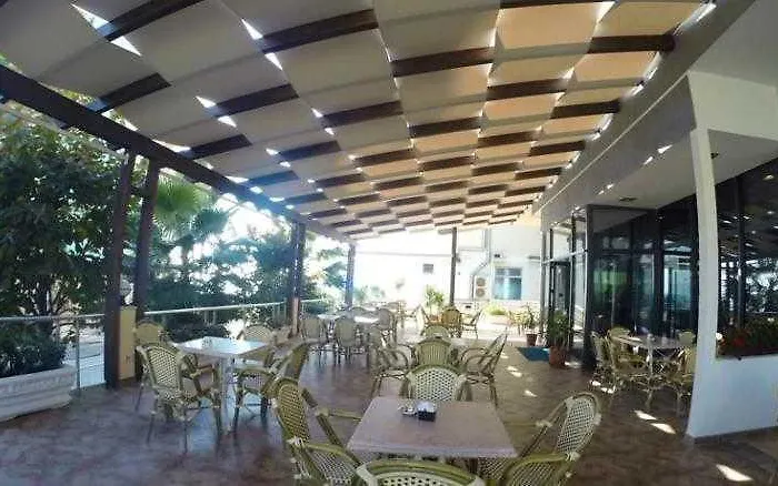 Bella Vista Shkallnur