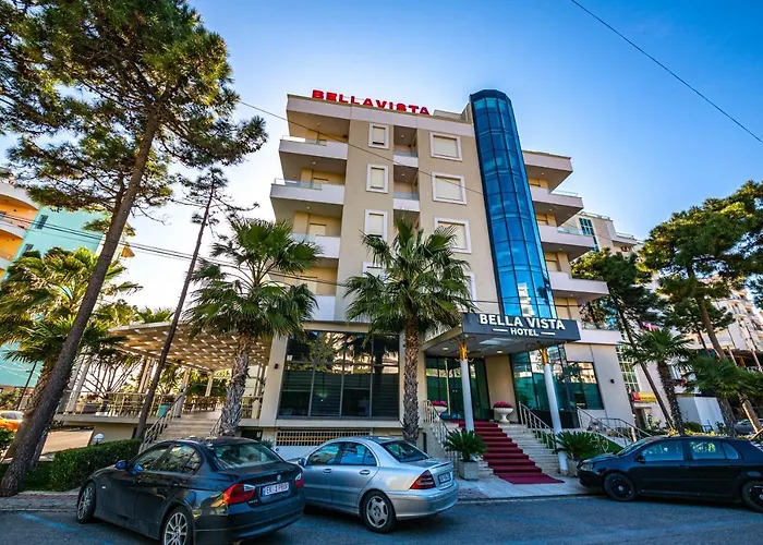 贝拉维斯塔酒店 3* Škalngur