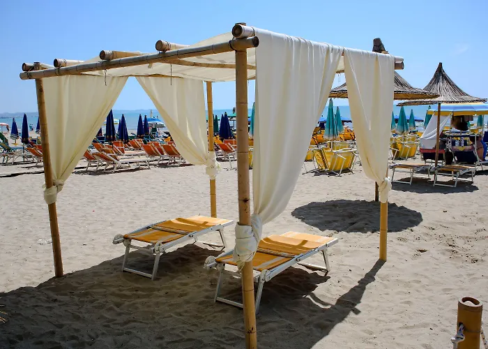 贝拉维斯塔酒店 3* Škalngur